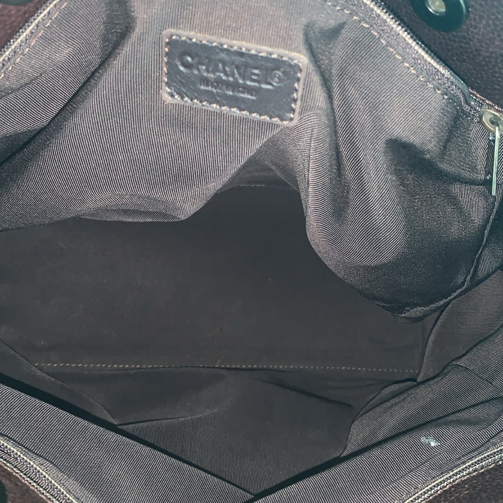 Authentic Chanel Executive Cerf Tote Leather Bag - Picture 11 of 16